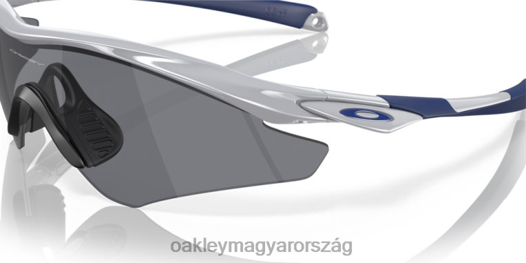 Oakley m2 keret 6PVBJ733 szemüveg szürke lencsék, polírozott köd keret